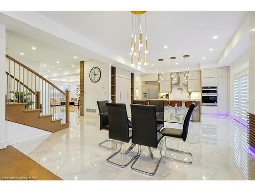 166 Concession Street, Hamilton, ON - Indoor Photo Showing Dining Room