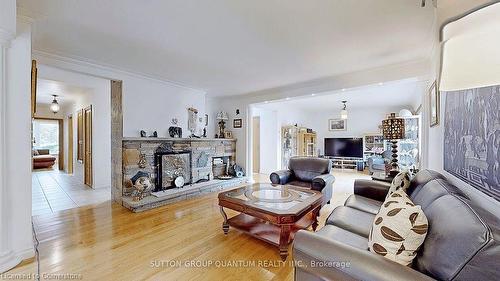 1842 Christopher Road, Mississauga, ON - Indoor Photo Showing Living Room With Fireplace