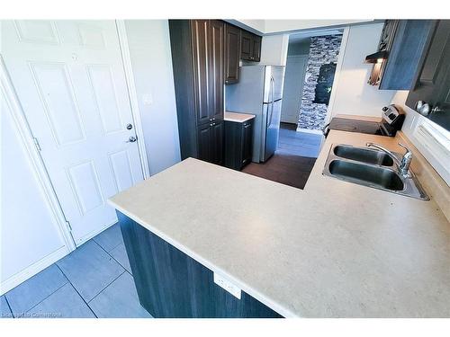 20 Mcconkey Crescent, Brantford, ON - Indoor Photo Showing Kitchen With Double Sink