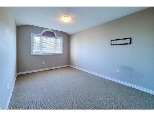 20 Mcconkey Crescent, Brantford, ON - Indoor Photo Showing Other Room