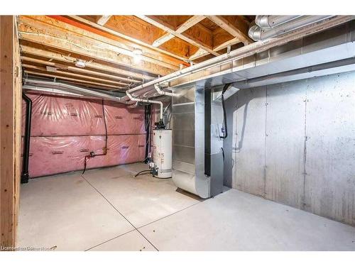 79-541 Winston Road, Grimsby, ON - Indoor Photo Showing Basement