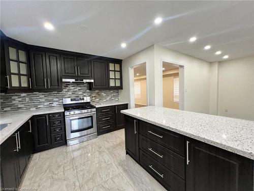 190 Brisdale Drive, Brampton, ON - Indoor Photo Showing Kitchen With Upgraded Kitchen