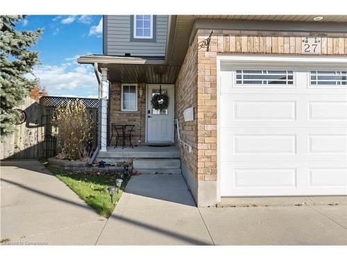 27 Red Clover Crescent, Kitchener, ON - Outdoor