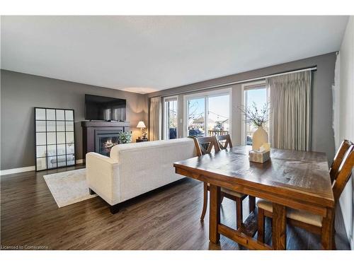 27 Red Clover Crescent, Kitchener, ON - Indoor With Fireplace