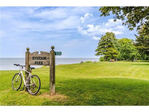 31 Shakespeare Avenue, Niagara-On-The-Lake, ON - Outdoor With Body Of Water With View