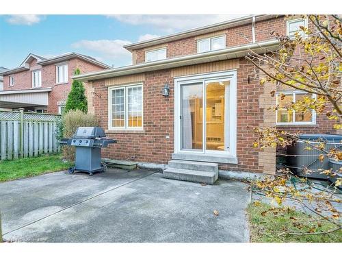 1 Barwick Court, Whitby, ON - Outdoor