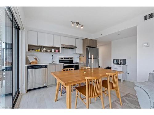 A316-1117 Cooke Blvd Boulevard, Burlington, ON - Indoor Photo Showing Kitchen With Stainless Steel Kitchen