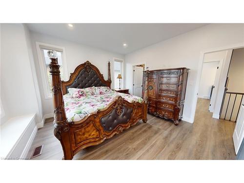 19 Winchester Crescent, Listowel, ON - Indoor Photo Showing Bedroom