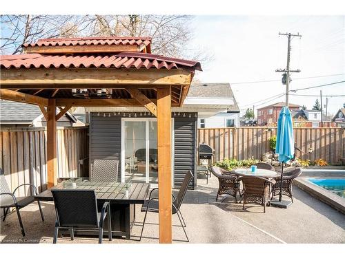 252 Walter Avenue N, Hamilton, ON - Outdoor With Deck Patio Veranda