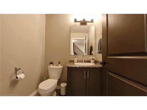 3-135 Hardcastle Drive, Cambridge, ON - Indoor Photo Showing Bathroom