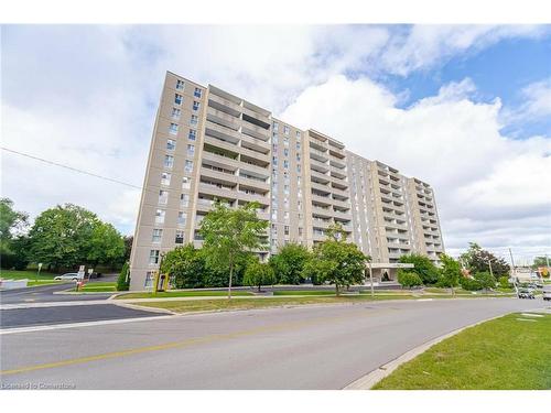 907-2 Glamorgan Avenue, Toronto, ON - Outdoor With Balcony With Facade