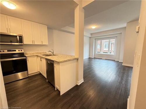 35-19 Picardy Drive, Hamilton, ON - Indoor Photo Showing Kitchen