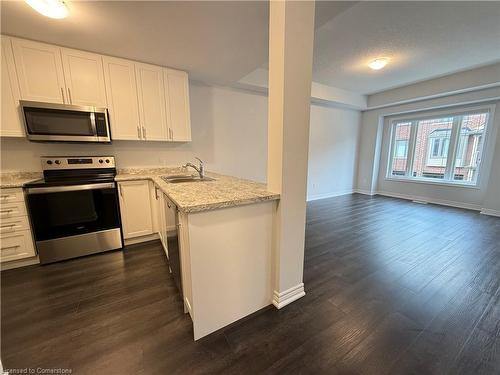 35-19 Picardy Drive, Hamilton, ON - Indoor Photo Showing Kitchen With Stainless Steel Kitchen