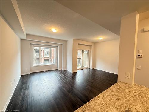 35-19 Picardy Drive, Hamilton, ON - Indoor