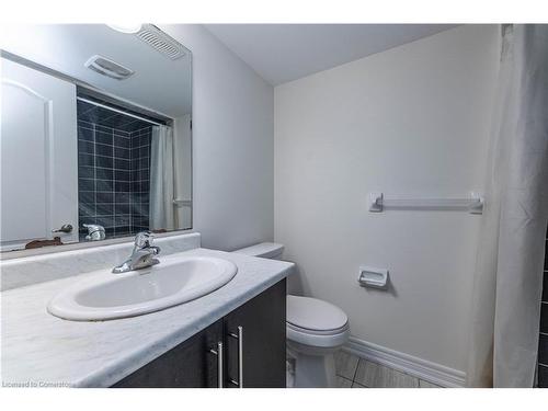 766 Linden Drive, Cambridge, ON - Indoor Photo Showing Bathroom