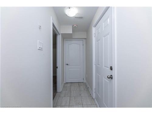 766 Linden Drive, Cambridge, ON - Indoor Photo Showing Other Room