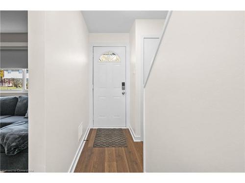 305 East 24Th Street, Hamilton, ON - Indoor Photo Showing Other Room