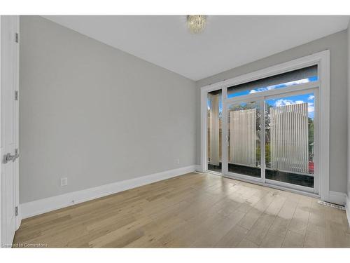 75 Kenilworth Avenue, Toronto, ON - Indoor Photo Showing Other Room