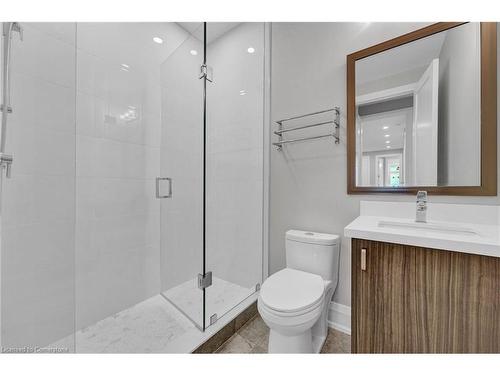 75 Kenilworth Avenue, Toronto, ON - Indoor Photo Showing Bathroom