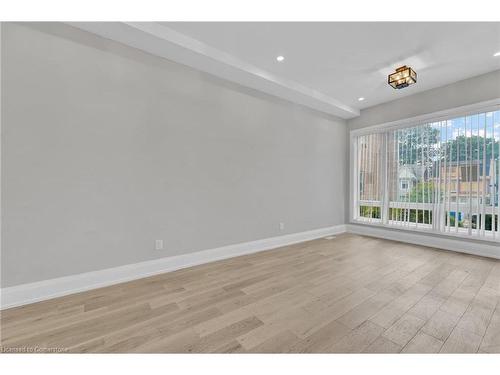 75 Kenilworth Avenue, Toronto, ON - Indoor Photo Showing Other Room