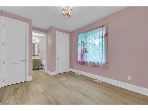 75 Kenilworth Avenue, Toronto, ON - Indoor Photo Showing Other Room