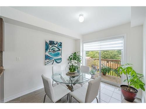 89 Todd Crescent, Grey, ON - Indoor Photo Showing Dining Room