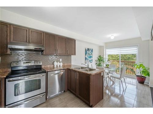 89 Todd Crescent, Grey, ON - Indoor Photo Showing Kitchen With Double Sink