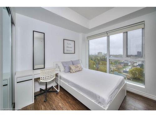 901-160 King Street N, Waterloo, ON - Indoor Photo Showing Bedroom