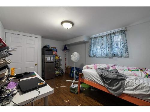 150 Nelson Street, Kingston, ON - Indoor Photo Showing Bedroom