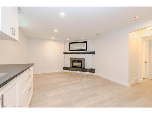 78 Duchess Drive, Cambridge, ON - Indoor With Fireplace