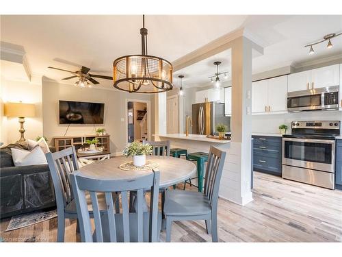 34 Corey Circle, Georgetown, ON - Indoor Photo Showing Dining Room