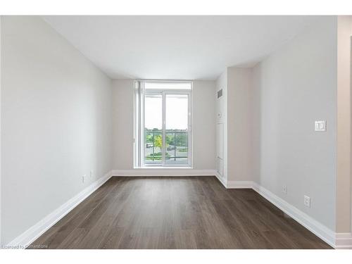 304-4879 Kimbermount Avenue, Mississauga, ON - Indoor Photo Showing Other Room