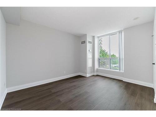 304-4879 Kimbermount Avenue, Mississauga, ON - Indoor Photo Showing Other Room