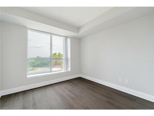 304-4879 Kimbermount Avenue, Mississauga, ON - Indoor Photo Showing Other Room