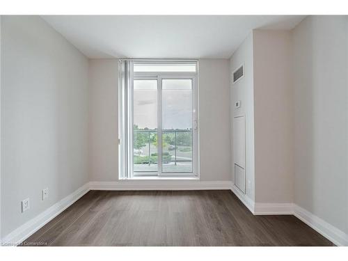 304-4879 Kimbermount Avenue, Mississauga, ON - Indoor Photo Showing Other Room