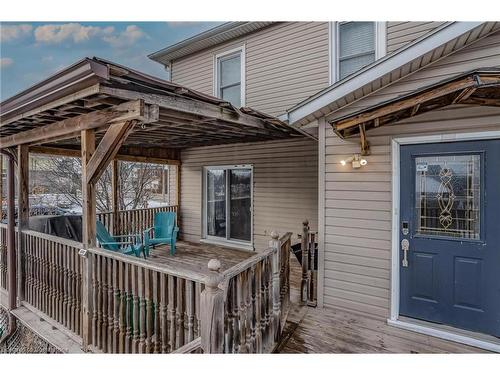 4622 Ferguson Street, Niagara Falls, ON - Outdoor With Deck Patio Veranda With Exterior