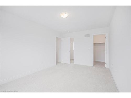 5 Carriage Lane, Wasaga Beach, ON - Indoor Photo Showing Other Room