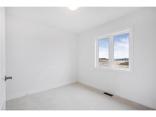 5 Carriage Lane, Wasaga Beach, ON - Indoor Photo Showing Other Room