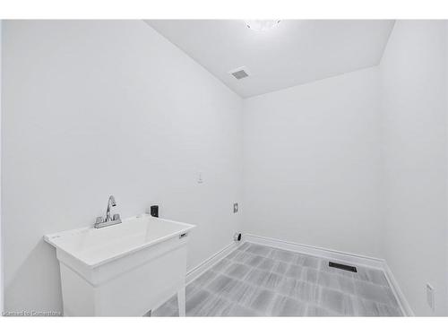 17 Mission Street, Wasaga Beach, ON - Indoor Photo Showing Other Room