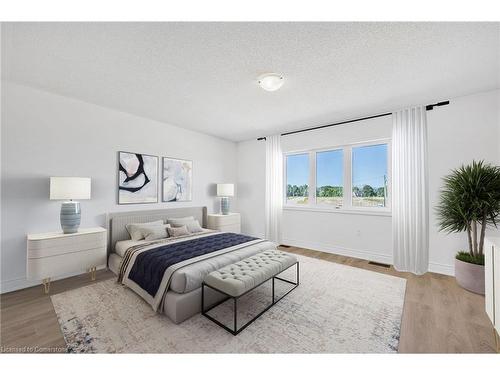 17 Mission Street, Wasaga Beach, ON - Indoor Photo Showing Bedroom