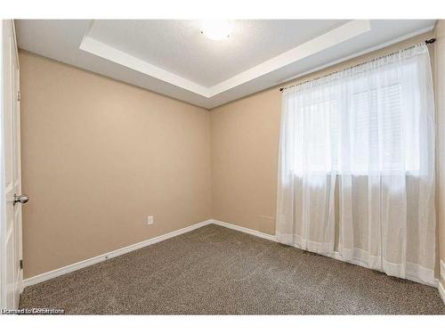 11A-1460 Highland Road W, Kitchener, ON - Indoor Photo Showing Other Room