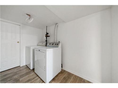 4910 Morrison Street, Niagara Falls, ON - Indoor Photo Showing Laundry Room