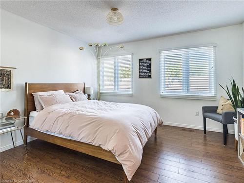 Bl131-131 Brickworks Lane, Toronto, ON - Indoor Photo Showing Bedroom