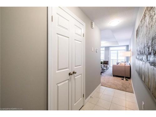 66 Wheat Lane, Kitchener, ON - Indoor Photo Showing Other Room