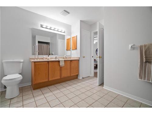 6411 Seaver Road, Mississauga, ON - Indoor Photo Showing Bathroom