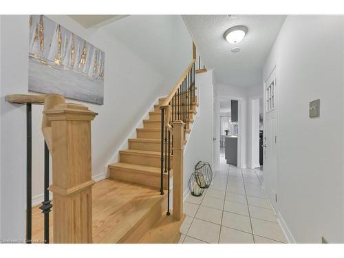 47 Manorwood Court, Caledon, ON - Indoor Photo Showing Other Room