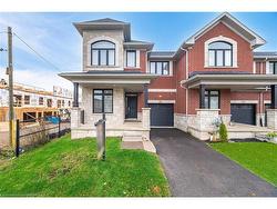 30 Granite Ridge Trail  Waterdown, ON L8B 1Y4