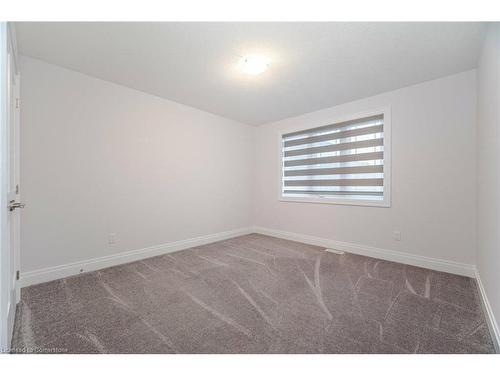 30 Granite Ridge Trail, Waterdown, ON - Indoor Photo Showing Other Room