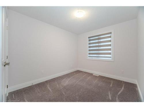 30 Granite Ridge Trail, Waterdown, ON - Indoor Photo Showing Other Room