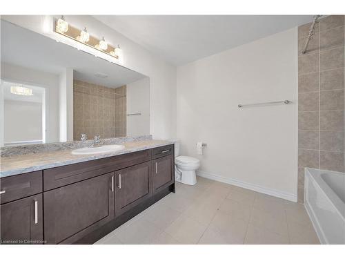 58 Stother Crescent Crescent, Bracebridge, ON - Indoor Photo Showing Bathroom